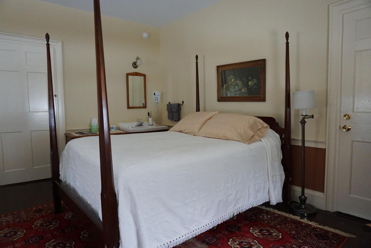 The Chipman Inn Ripton Εξωτερικό φωτογραφία